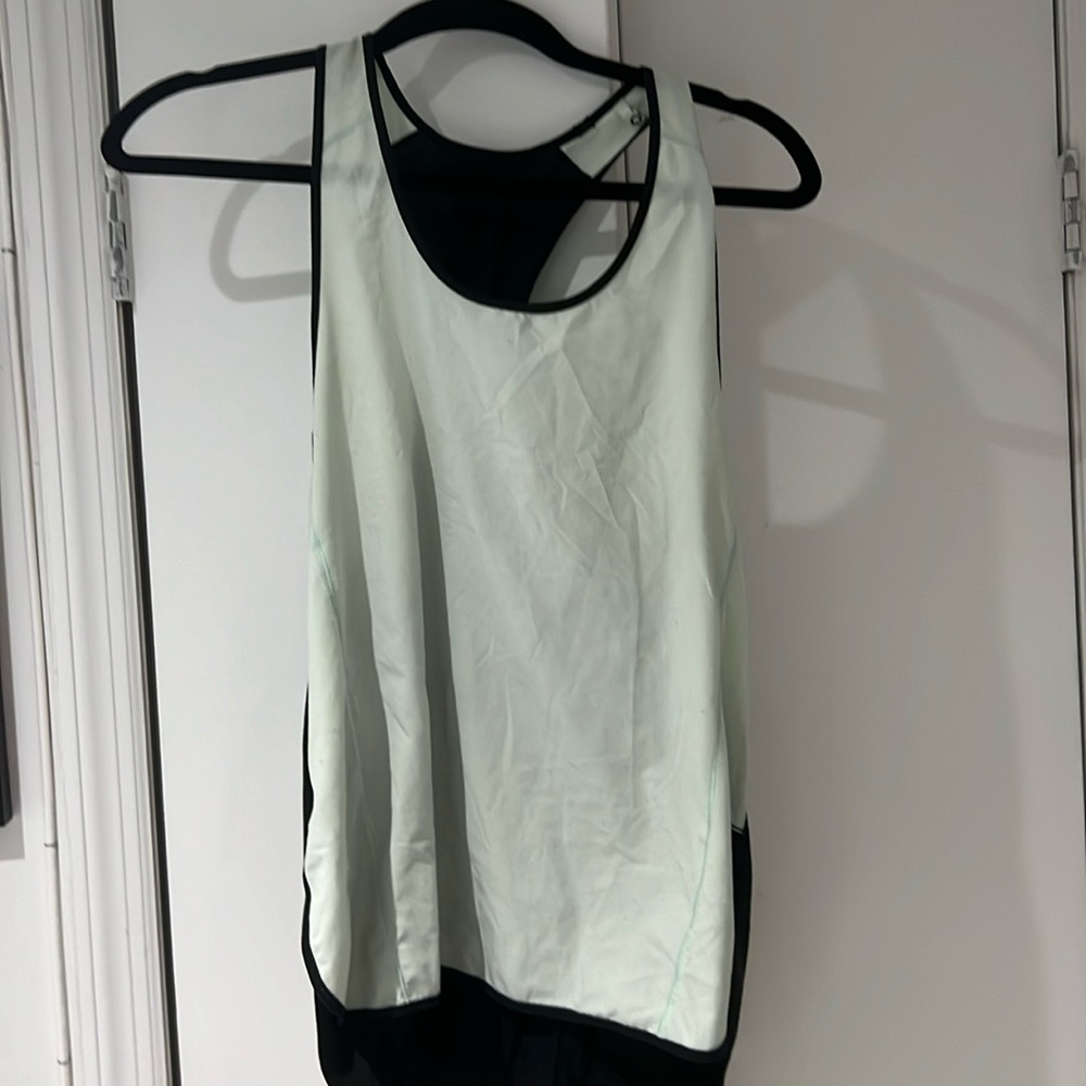 Lululemon razorback tank top